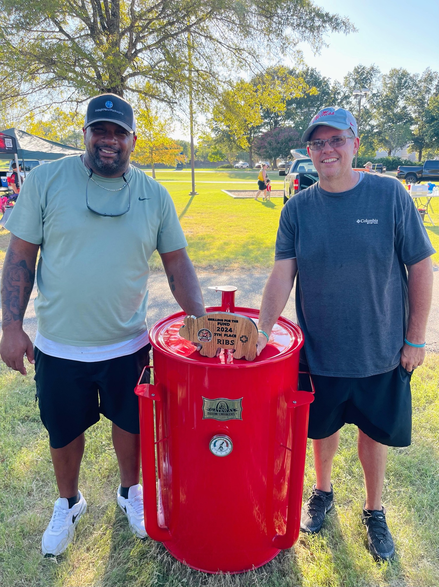 Ronnie Rowland and Nile Palmer with their rib trophy and Gateway Drum Smoker